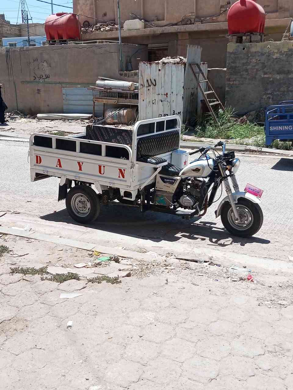 السلام عليكم ستوته موديل 21اورق 
مكان واسط 
***********
