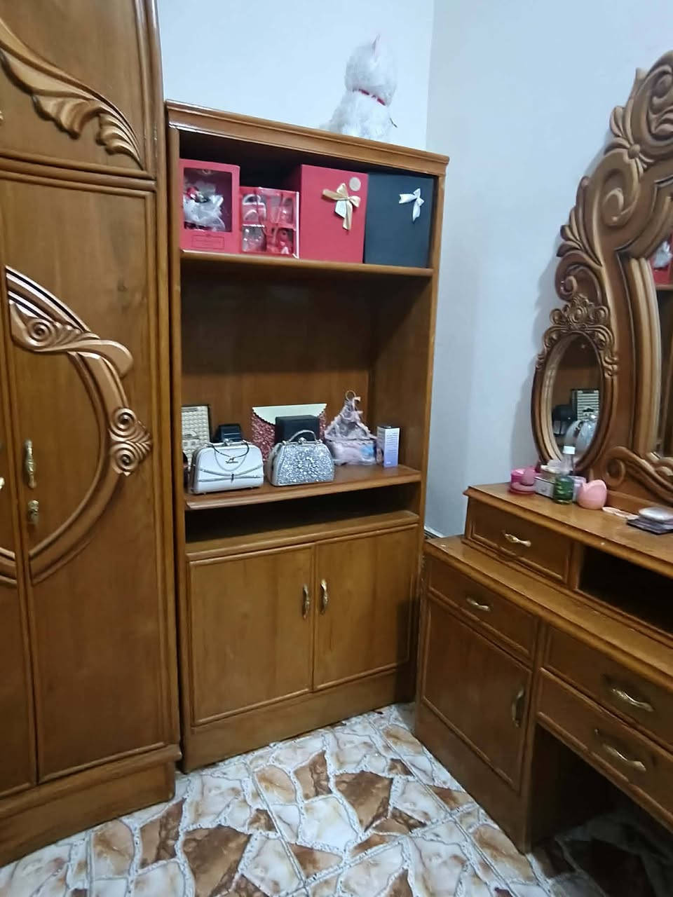 سلام عليكم  اخوان  غرفه نوم عراقي نضافه فول سعر مليون و100


**إذا كنت صاحب هذا الإعلان وتريد حذفه لأي سبب، رجاءا أرسل رسالة إلى الدعم الفني**