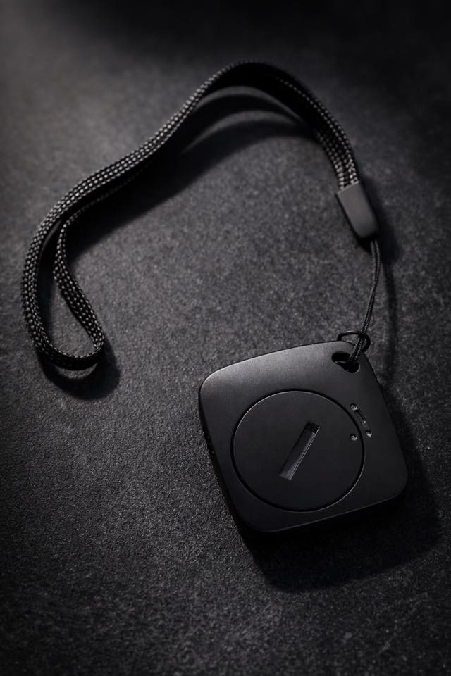 جهاز تتبع GPS محمول صغير
لا تضل تدور على أغراضك بعد اليوم!
ضاع مفتاحك؟ تخاف على سيارتك؟ قلقانة على طفلك؟
الحل بين إيدك!
Mini GPS tracker 
ينطيك الموقع مباشرة على فونك بكل لحظة 📱
-
السعر : 8 الاف
الحجز دايركت 💌


**إذا كنت صاحب هذا الإعلان وتريد حذفه لأي سبب، رجاءا أرسل رسالة إلى الدعم الفني**