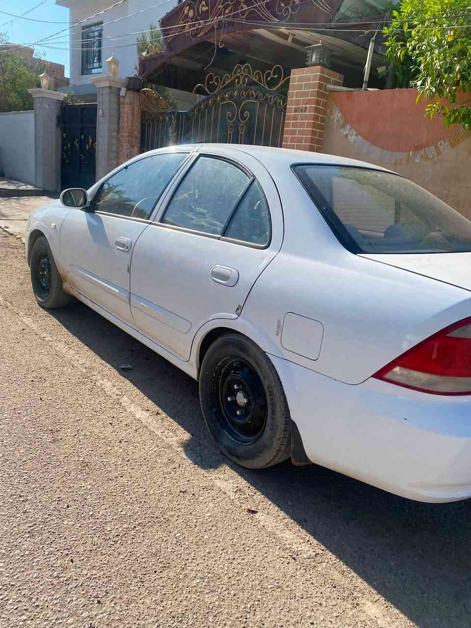 سيارة سني كوري موديل 2012 بيها صبغ شبر بكل باب جهه اليمنى بيها بارد جاملغ وبنيد كير و محرك مكفولات تبرد بس غاز سعر 95 وبيها مجال 
مكان السياره سامراء


**إذا كنت صاحب هذا الإعلان وتريد حذفه لأي سبب، رجاءا أرسل رسالة إلى الدعم الفني**