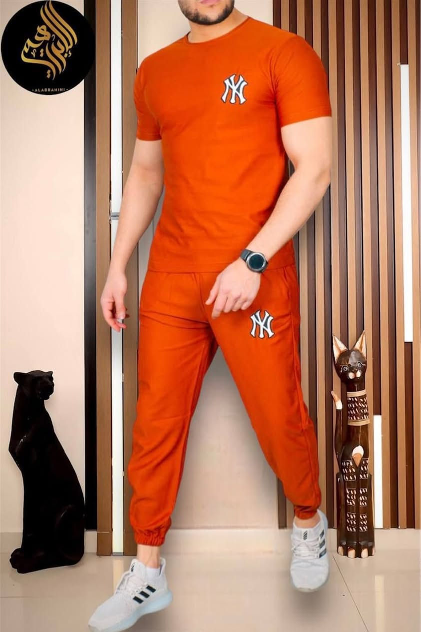 يارب 🤲 
🇹🇷البيع جملة فقط...🇹🇷 
واحد على واحد ☝️ 
MATERIAL:%100 COTTON
 🇹🇷 
جمال وكوالتي درجة اولى🥇
الدرزن 3 الوان
 يحتوي على 12 تراك
يجي بالالوان 🛑 
قالب حقيقي 💯 
(M-L-XL-XXL)
سعر الدرزن 70 الف 12 قطعه 
ربي يرزق الجميع يارب 🤲   
متوفر توصيل جميع المحافظات 🚕
توصيل بغداد 5
محافضات 6


**إذا كنت صاحب هذا الإعلان وتريد حذفه لأي سبب، رجاءا أرسل رسالة إلى الدعم الفني**