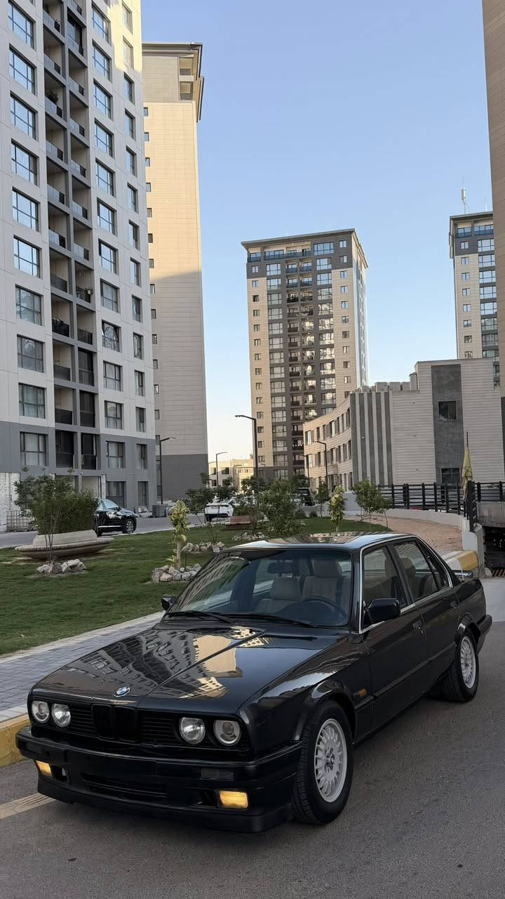 (BMW/325) 1989
وارد يابان 
مكينه 25
كير اوتو  3 انضمه قياده 
كير مكينه بشرط
تبريد بلادي ثلج 
غرفه جديده بلاد
كشنات وكاعيه وبطاين بيجي جديد كلش 
السياره من جوه شرط بدون قطره خياس
قوائد الجك وكل التفاصيل جديد
حوض مكينه جديد مع كل التفاصيل البلاد
دركه Mاصلي
مرايه داخليه M اصلي
سبايد Mاصلي 
سستم صوت بيوينر صوت خرافي 
سياره حجر بيئه بلادي 
تخم ويل جديد بلاد 
مع تخم تاير من تايل مول جديد
لايت بك لايت بلادي جديد 
مع عالي زنون اصلي 
مابيه نقص برغي 
رقم بغداد شرط التحويل
السعر ٧٠ قابل للتفاوض

للتواصل (***********)

ممتواجد على الفيس🌹
