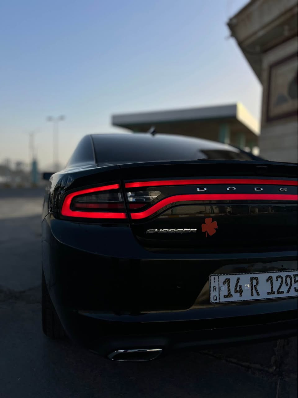 السلام عليكم جارجر 2017 معلايه 2023 السياره كفاله عامه داخله تقرير تعمل وتسير مكينه 3.6  رقم بصره بسمي 
شاشه جبيره كشنات حضن تدفئه بالكشن نص مواصفات 
السياره كلش جديده. رقم الهاتف 
*********** البصرة, العراق
