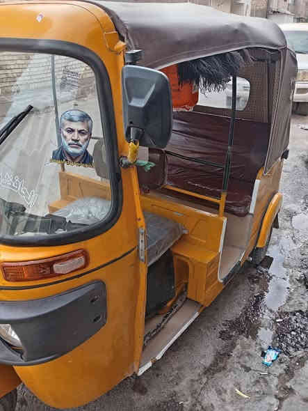 سلام عليكم تكتك ١٩ شهر ١١ رقم وسنويه بسمي تحويل السعر ٥و٧٥٠وبيهه مجال قليل حك الجيه ***********
