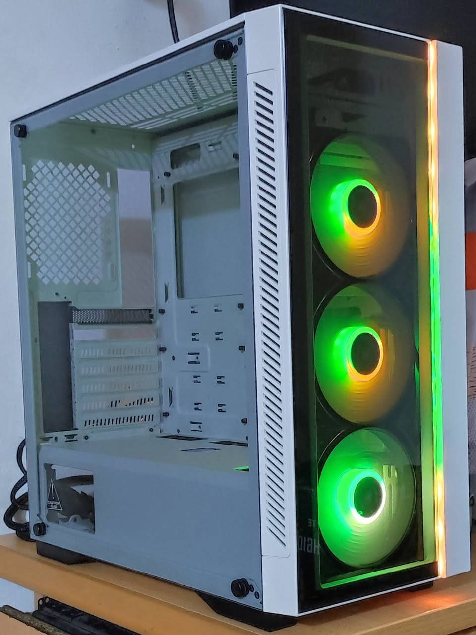 كيس بسعر جداً مناسب
السلام عليكم 
كيس فارغ للبيع 
DEEPCOOL
نظافة 100%
مع 3 مراوح RGB كنترول تحكم 
السعر 60 الف قفل سعر ثابت 
مكاني بغداد 
( توصيل ما عندي)


**إذا كنت صاحب هذا الإعلان وتريد حذفه لأي سبب، رجاءا أرسل رسالة إلى الدعم الفني**