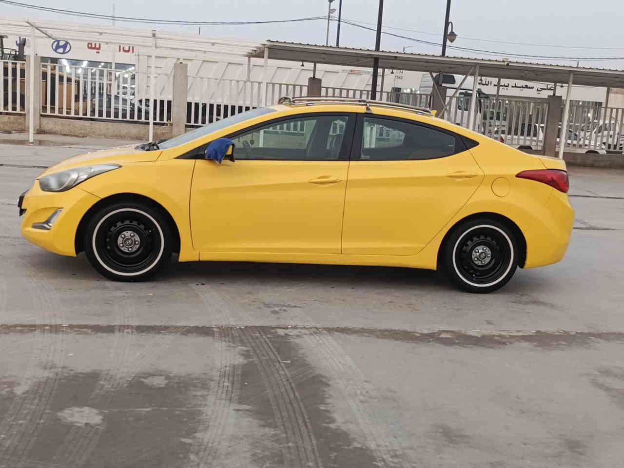 سلام عليك نتره مريكي مديل سياره 2013 يساره جديده رقم صاحب سياره*********** اثير ***********
