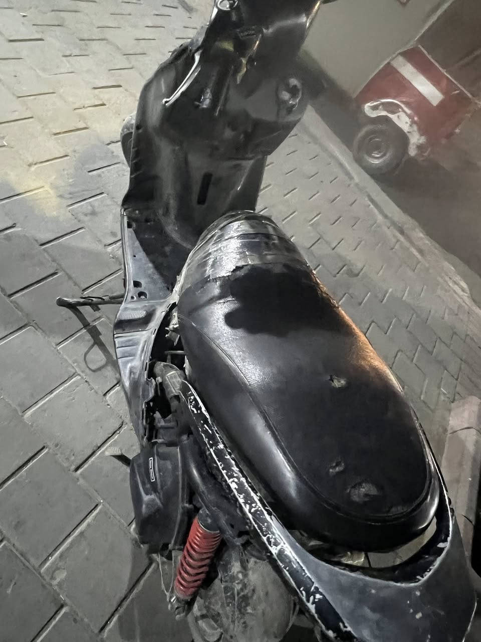 السلام عليكم دراجة سكنس نثية_140 كايمة بس تمشي ادك90 يرادلهة تجفيت وكفرات ابيع كوم حديد رايدهة 140 وبيهة مجال لطيبين عنواني مدينة الصدر متواجد خاص فقط


**إذا كنت صاحب هذا الإعلان وتريد حذفه لأي سبب، رجاءا أرسل رسالة إلى الدعم الفني**