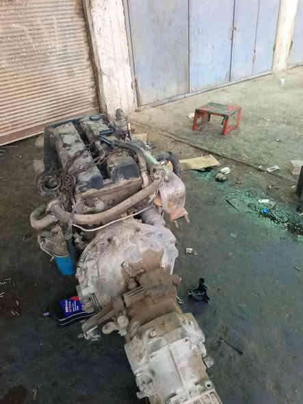 السلام عليكم 
محرك كيه ٣٠٠٠كرنفال
كير
تفرعاته
المحرك عوزه رنكات 
 السعر ٧وراق***********
