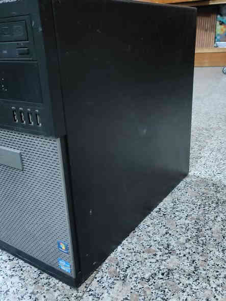 شكد يسوه) سلام عليكم كيس دل للبيع وندوز 10 (مع ماوس وكيبورد وشاشه) 
موصفات المعالج i5 جيل الثالث
الرام 4 
الهارد 500 
مكاني بغداد الاسكان ***********
