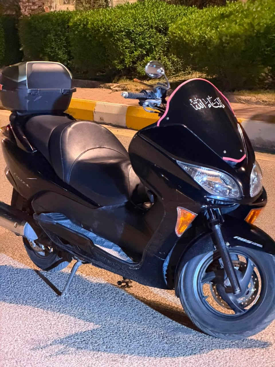 ️🔥 للبيع فورزة 09 كريستال - نظيفة جداً 🔥🏍️
✅ النوع: فورزة 09 كريستال

🎨 اللون: أسود ملكي 🖤

📄 الأوراق: كاملة وأصولية

✨ المواصفات:

🔹 بريكات ABS الأصلية.

🔹 تايرات جديدة 🛞.

🔹 مكفولة كير ومكينة ✅.

🔹 جنطة خلفية عملية 🎒.

🔹 بلكات NGK (أرقى نوعية) ⚡.

🔹 بصمة + سويج 🔑.

🔹 مرايات موجودة 🪞.

🔹 جميع الكهربائيات شغالة 100% 💡.

🔹 الدراجة جاهزة للاستخدام 

📍 الموقع: ميسان

💯 دراجة نظيفة ومعتنى بها، 

📍 المعاينة خير دليل.

💰 السعر: ( $9 ) قابل للتفاوض بالمعقول.

📞 للاستفسار والمراسلة: (***********)

🚨 الجاد فقط يتواصل، بارك الله بالرزق للجميع. 🤝

