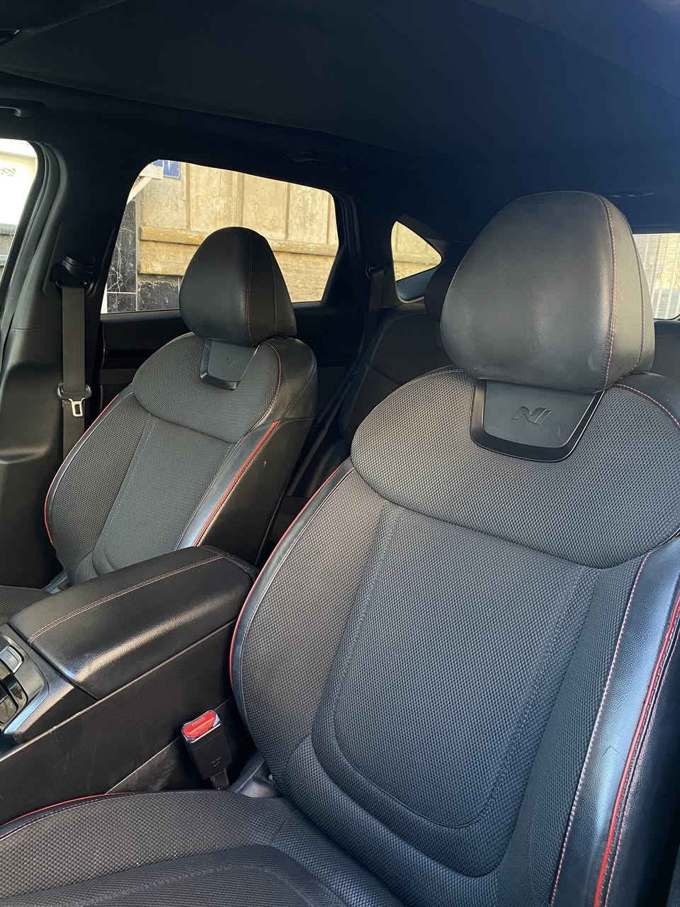 توكسان N line 2023
ب 163 ورقه
وارد امريكي دخول جديد بدون شواصي ودواخل بدون رقم
سونارها وحادثها مرفوق بالصور
فول مواصفات 1/1 
مكينه 2500
فتحه بانوراما
شاشه كبيره نفكيشن
بصمه
رادار امامي
مانع تصادم
تحديد مسار
نقطه عمياء(رادار جانبي)
كراسي مختم ان لاين جلد مع شامو
كرسي كهرباء
كراسي تدفئه
مثبت سرعه
تحكم ستيرن
نظام قياده ذاتيه
تبريد قطعتين
تشغيل عن بعد 
شاحن وايرليس
هاند بريك كهربائي
ويل 19
ثلاث انظمه قياده
صندوك كهربائي
اضاء ترحيب بالبيبان وداخليه
وبعد بيها هواي مواصفات..
للتواصل ***********
