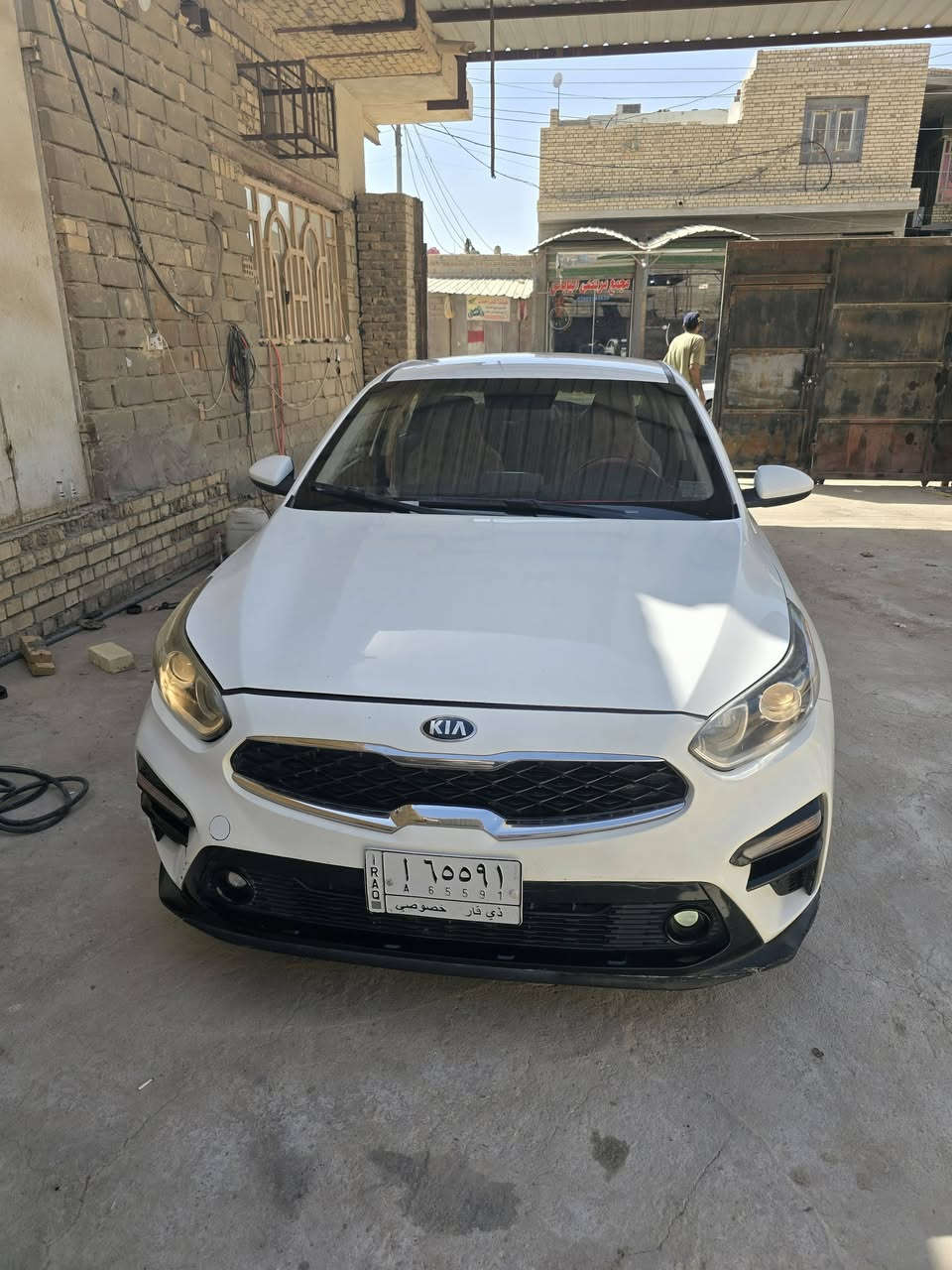 السلام عليكم
كيا فورتي موديل 2019
ضربتها جاملغ ايمن او بنيد 
السيارة حرة 
مكانها ذي قار/سوق الشيوخ 
رقم الهاتف ***********
