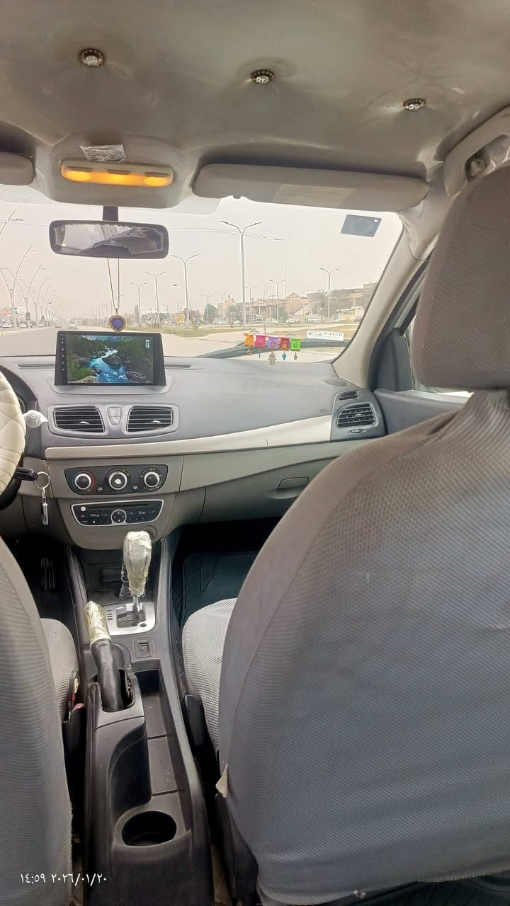 رينو فلونس ٢٠١٣ مكينه وكير  مكفولات سياره جاهزة من كلشي شاشه وحساسات و كامره وتحكم استيرن تبريد نظيفه كشر ودواخل مشروع وطني وهزه جديده قبل ١٠ ايام سنويه لغايه ٢٠٣١ السعر ٦٦ للتواصل ***********
