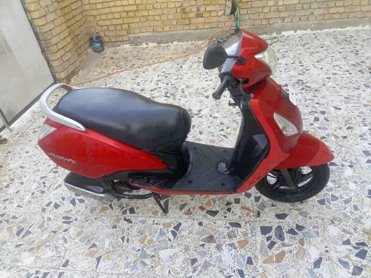 دراجه هندي Tvs جوبتر دراجه جديده ونظيفه كلش مكفولة كفالة عامه مكان واسط الحي الشراي يتصل ***********
