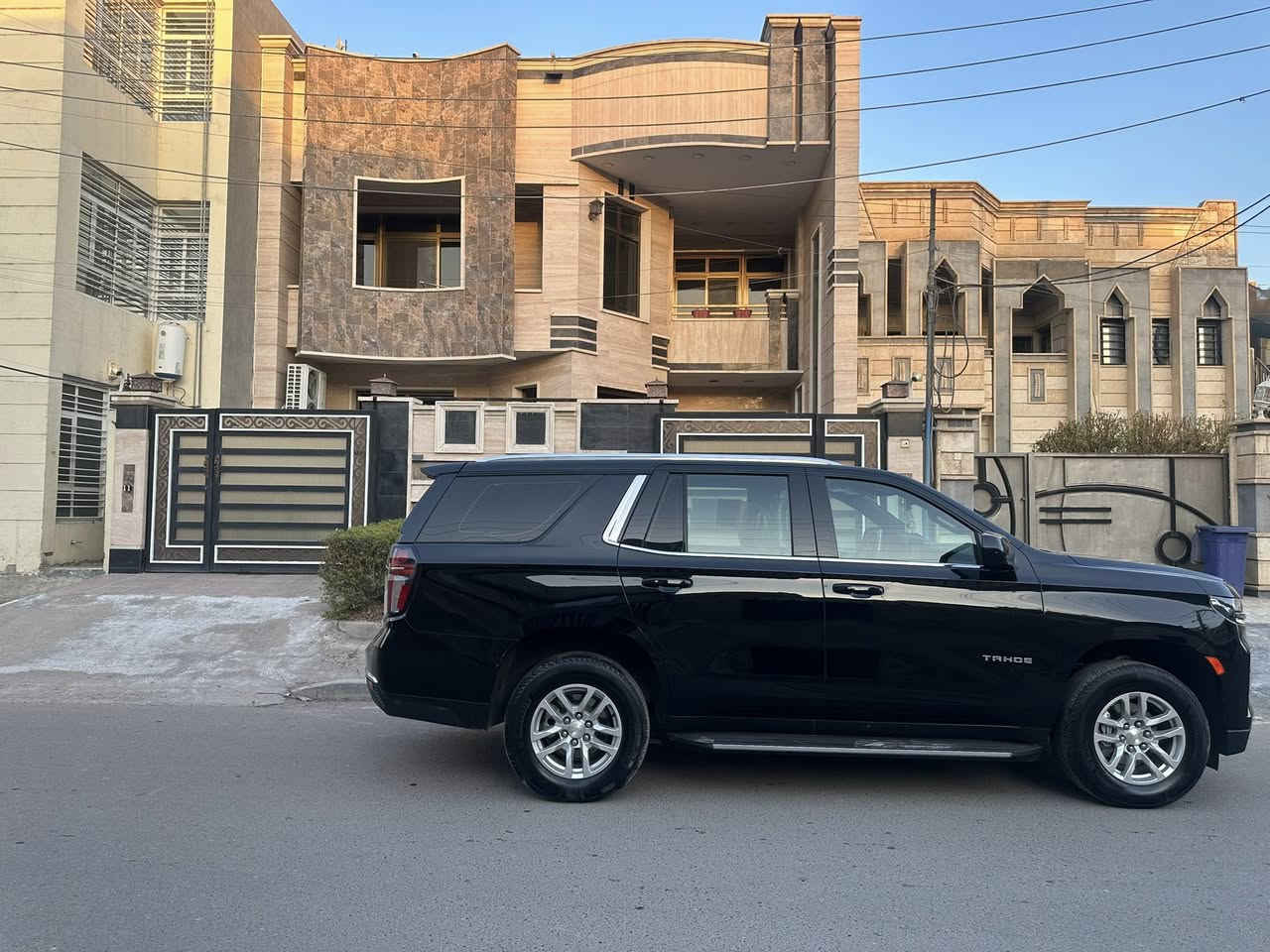 تاهو 2024.    Ls. وكاله المنصور مكفوله كفاله عامه 
بدون اي ملاحضه        بدون اي ملاحضه ً.      مغلفه PPF  ابو ضمان 10سنوات سعره 25ورقه 
ماشيه 10 الاف  السعر 52 الف دولار وقابل للتفاوض استفسار اكثر 
*********** 
عنوان بغداد السيديه
