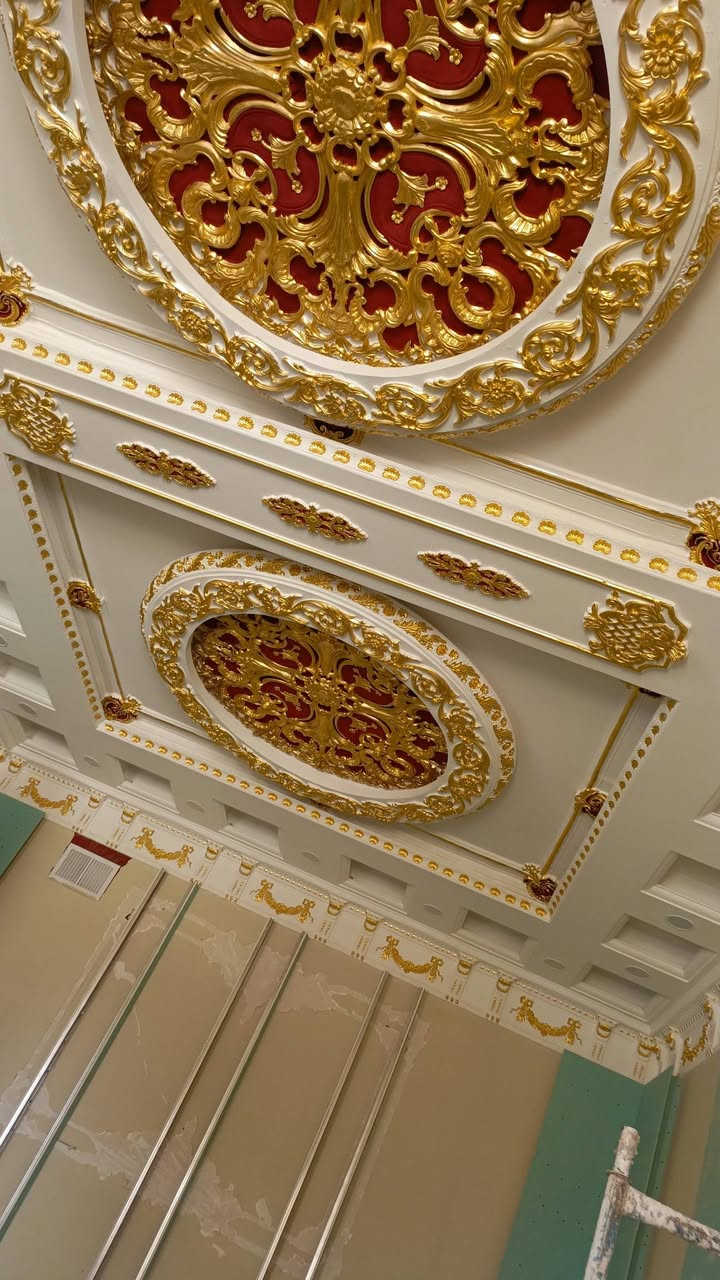 لسنا الوحيدين لكن نسعى لنكون الافضل 💯
كادر متخصص لتغليف السقوف و الجدران بأنواعها و بأدق التفاصيل و أجمل الديكورات حصريآ وحسب الطلب 
(جبس بورد.     تغليف سحب.     مربعات(60*60)   
   بديل خشب.     بديل رخام.      ورق جدار)
خبره في العمل و سرعة في الاداء و بأسعار تنافسية 
للأستفسار و التواصل تحب على الخاص او الاتصال على الرقم : 
***********
#حســــين_اللهيبي
