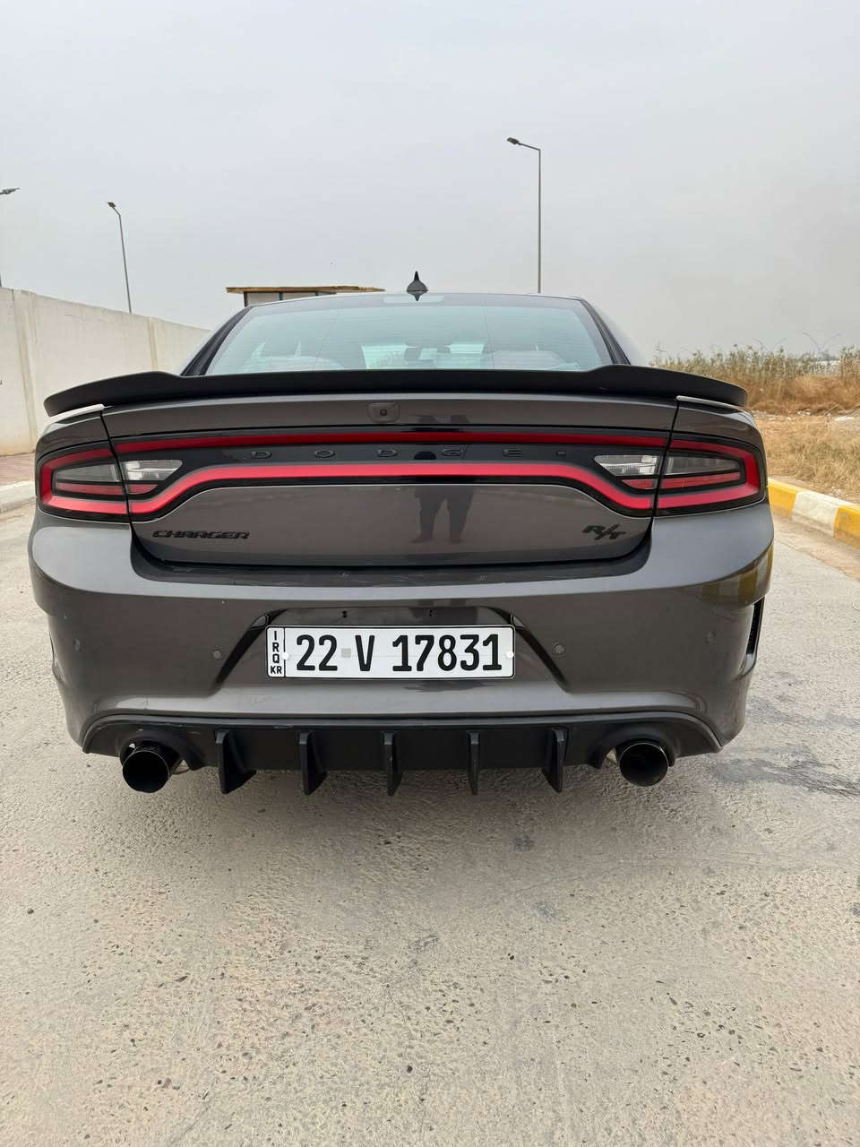 السلام عليكم 
جارجر RT  2023. محرك 5700 
رقم اربيل بسمي 
ماشيه 21 
السعر. 255 $ 
مكان الانبار رمادي 
اتصال  ***********
