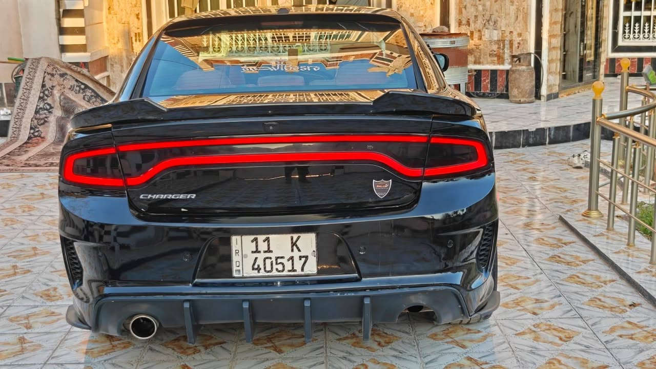 دوج جارجر 2015نص فول وارد كندي سياره جاهزه من كلشي والسونار مرفق بالمنشور بدون اي ضرر داخلي فقط رشات صبغ اثر جراد كير مكينه حداديه تخم تاير كله جديد السعر140هاتف***********
