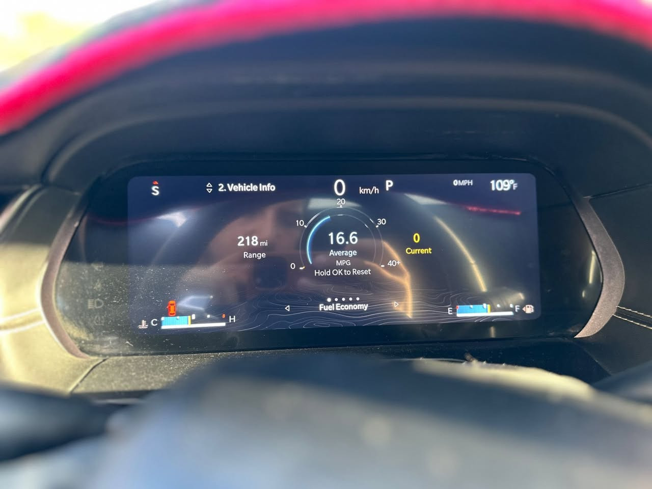 السلام عليكم 

جيب شيروكي 2023 
السياره فول مواصفات للاخير 
ميحتاج اشرح عنهه حادثهه مرفق ب صور 
مكان السياره بابل 
السعر 245 
للاتصال :*********** /اتصال فقط
