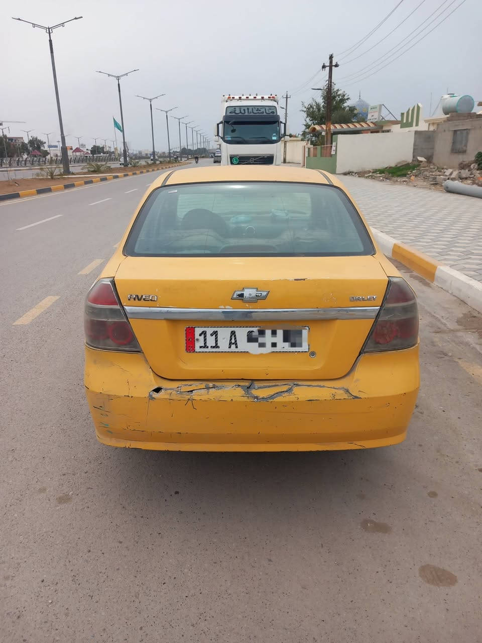 افيو موديل مسكر امريكي كير عادي مكينه لاسرف ولا تبخير وغرفته نضيفه موديل ٢٠٠٧ السعر ٣٣ ورقه وبيه مجال ***********
