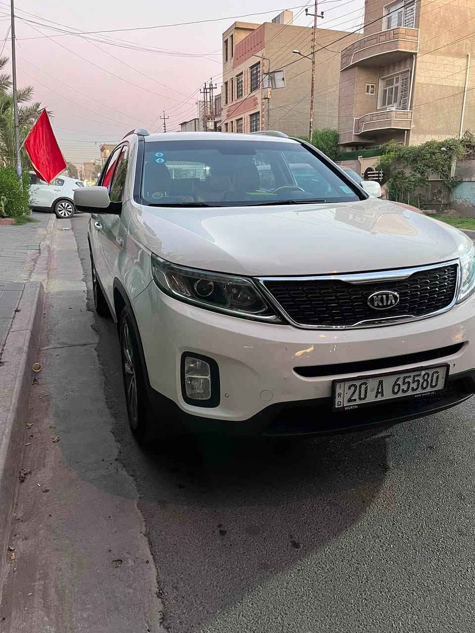 السلام عليكم 
سورنتو  مديل 2014 
خليجيه. محرك 2400
7 راكب. رقم ديالى  مشروع وطني 
مكان السياره بغداد 
السعر 153 وبيهه مجال 
بدون اي نواقص 
***********
