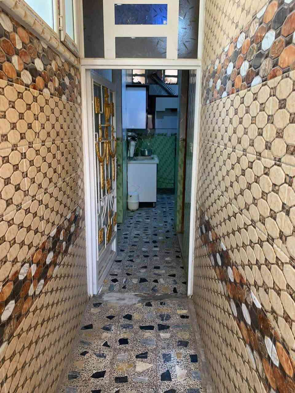 دار للبيع في النجف الأشرف حي الجامعة 
مساحة ١٠٠م طابقين ٣غرف نوم 
خلف المدينه المائيه قطاع ٢٦ موقع مميز 
سعر مناسب

للاستفسار مراجعة مكتب الدر او إلاتصال ع الأرقام المذكورة 
***********ابو عباس الجليحاوي
يتوفر واتساب 

***********حسين الاعسم 
يتوفر واتساب 

#نستقبل_عروضكم_العقارية_في_كافة_احياء_النجف_الاشرف_اهلاً_وسهلاً النجف, العراق
