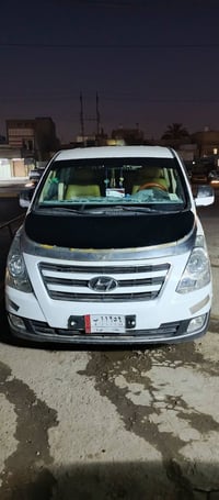 للبيع ستاركس موديل 9السعر125رقم الهاتف07805144392مفتوح محرك