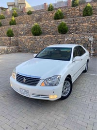 سەرەتا بە ناوی خوای گەورە و میهرەبان  فرۆشتنی خێرا  تۆیۆتا کراون شاهان...