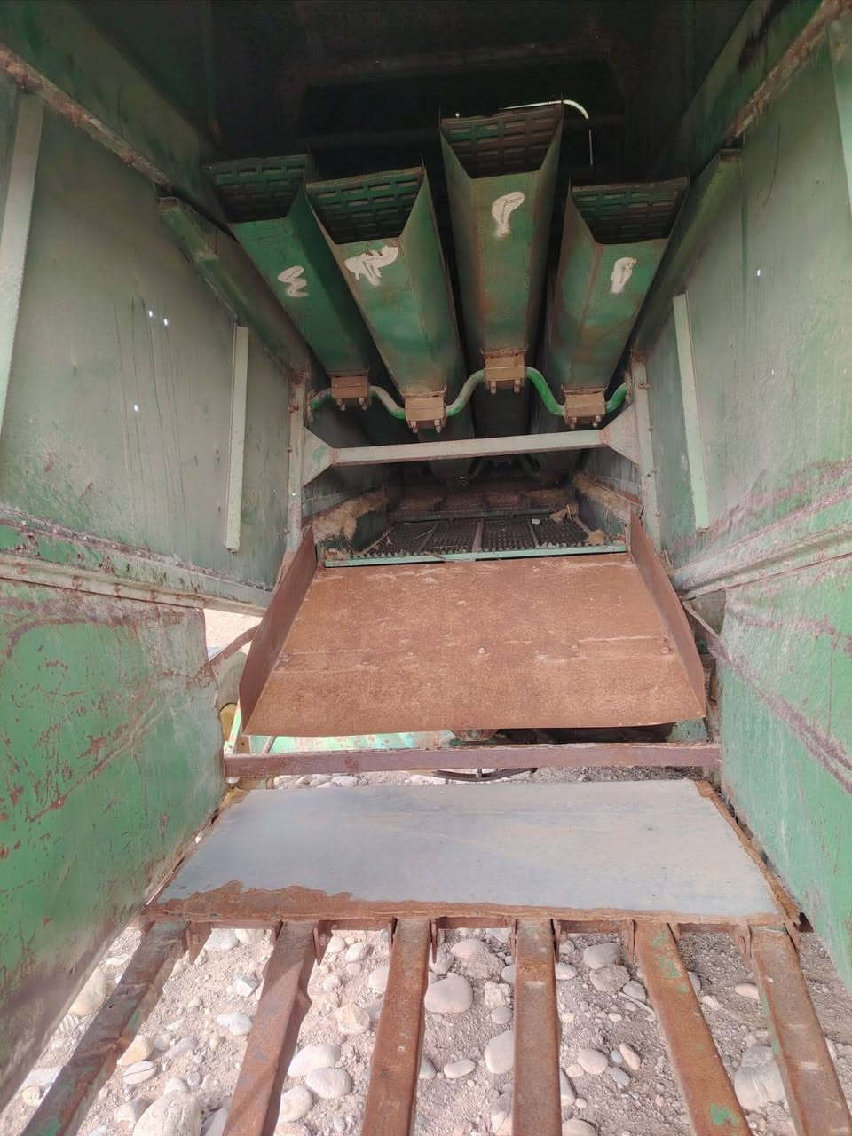 دراسه للبيع جوندير
موديل 1979
نينوئ
محرك 80
مكان الموصل 
تفاصيل اتصل
***********
***********
مكلف بل نشر
