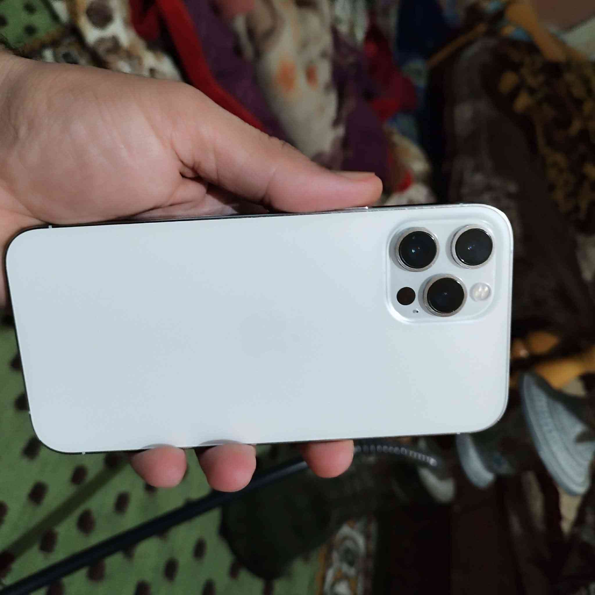 السلام وعليكم ايفون ١٢ برو ماكس جهاز ما مفتوح ابد شرق اوسط بطاريته 75  بلاديه شحنه كلش زين شغله وحده بي صوت النغمات شويه ناصي باقي مكفول من كلشي مراوس بجهاز اندرويد مكاني بغداد


**إذا كنت صاحب هذا الإعلان وتريد حذفه لأي سبب، رجاءا أرسل رسالة إلى الدعم الفني**