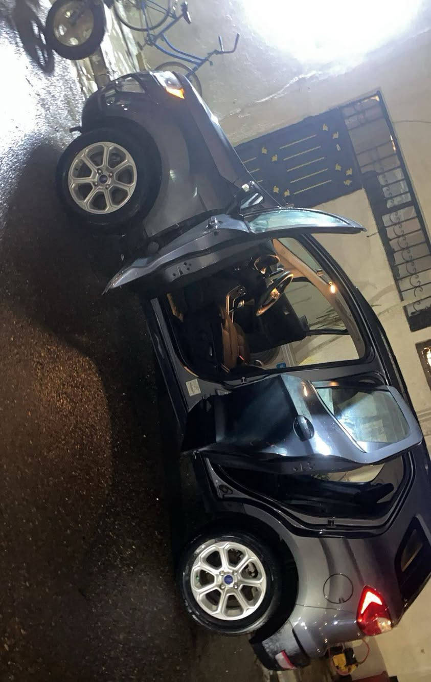 السلام عليكم فورد إيكو سبورت 2021 وارد أمريكي مكفوله سياره بدون حادث فول مواصفات السعر 120 كلش حلوه وجاهزه كل نقص ما بيها بالعافيه على يأخذها بغداد الحريه الأولى ***********
