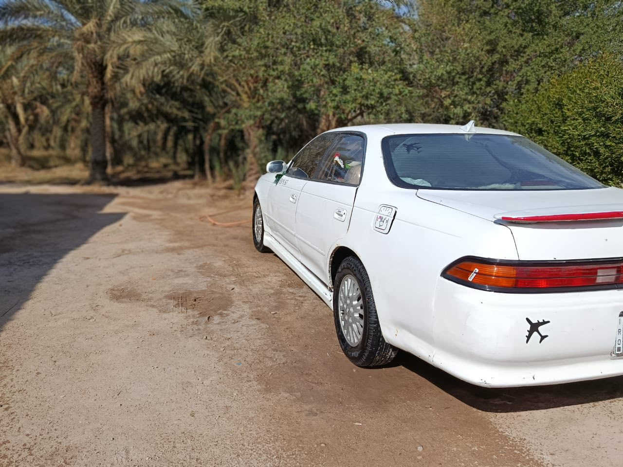 سلام عليكم مارك نفخ مديل 94 كير مكينه كفاله دواخل نضيفه شوف العين نضيف 
سياره كفاله نقل جثه كصه غيره 
سعر 55 مجال حق الجيه 
*********** مكاني بصره شط العرب
