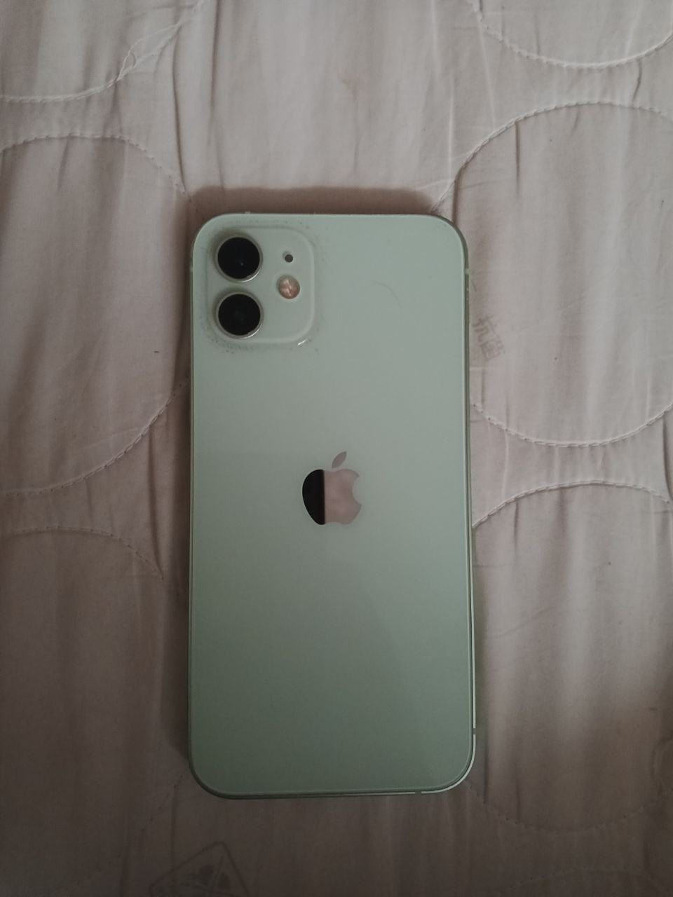 السلام عليكم ايفون 12 عادي نظافه ‎%‎100‎
بطاريته ‎%‎87
الشاشه اصليه ثلاث خيارات  للبيع او المرواس بدراجه ايراني مكاني بغداد مدينة الصدر ***********
