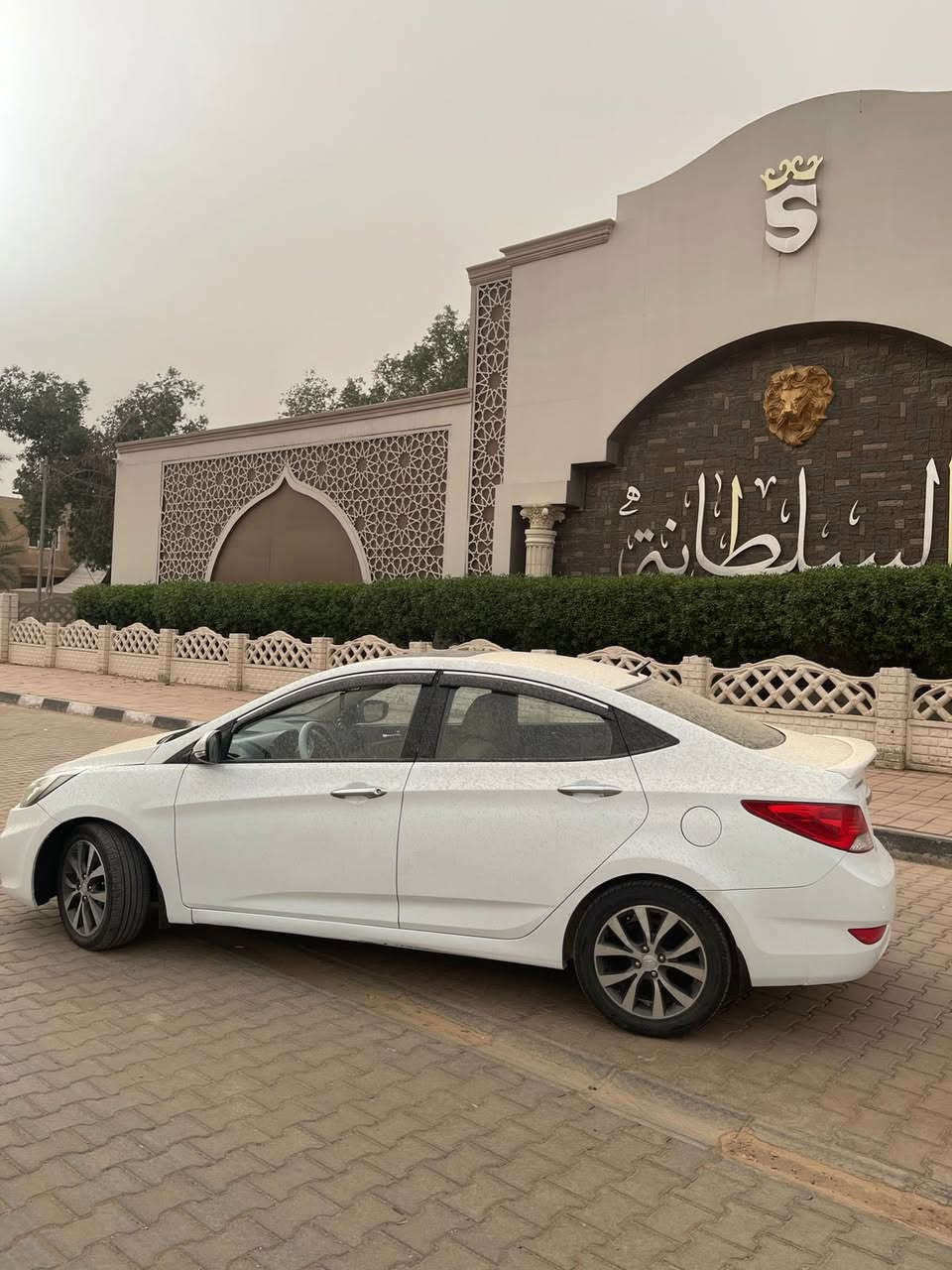 السلام عليكم
اكسنت خليجي موديل 2014
رقم بابل انكليزي هزه جديده 
محرك 1600 دبل قطره المرغوب
سياره فول فتحه سقف 
اشاير بلمري 5 ويل كروم
شاشه تحكم ستيرن تخم تاير جديد تبريد ثلج 
السونار مرفق بلمنشور 
السياره خير من الله ماعيزه شي ادامه كامله 

السعر 103 وبيهه مجال مكان نجف 

الرقم *********** بي واتساب

