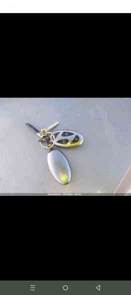 السلام عليكم النترة مديل 24 ماشية الف زيرو
حادثهة جاملغ خلفي امبدل او طخات 
مصبوغة عام 
موصفات رادارت خلفية
شاشة جتل
مانع انزلاق
السعر 105 
رقمي ***********
***********
