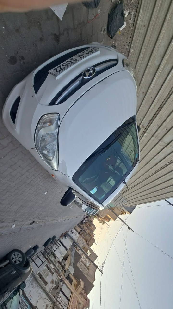 السلام عليكم
سيارة للبيع 
i10
 موديل 2015
مكينة 1200
كامرة امامية وخلفية تعمل ٢٤ ساعة
شاشة جديدة
 
تبريد وتدفئة شغال 
سيارة نظيفة ما متعوبة مال جناي طالبة اشترتهة على كد تتعلم بيهة سياقه وطخاتهة بسيطة ما مأثرة عليهة
صفر غرامات تحويل سنوية ثاني يوم 
السعر ٨٥ وبيهة مجال بسيط 

للاستفسار ***********
