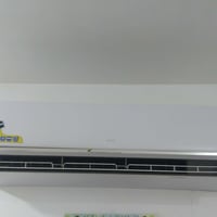 للبيع سبلت AUX جداري - 2 طن ​الجهاز نظيف جداً وتبريده ممتاز وما بيه أي...