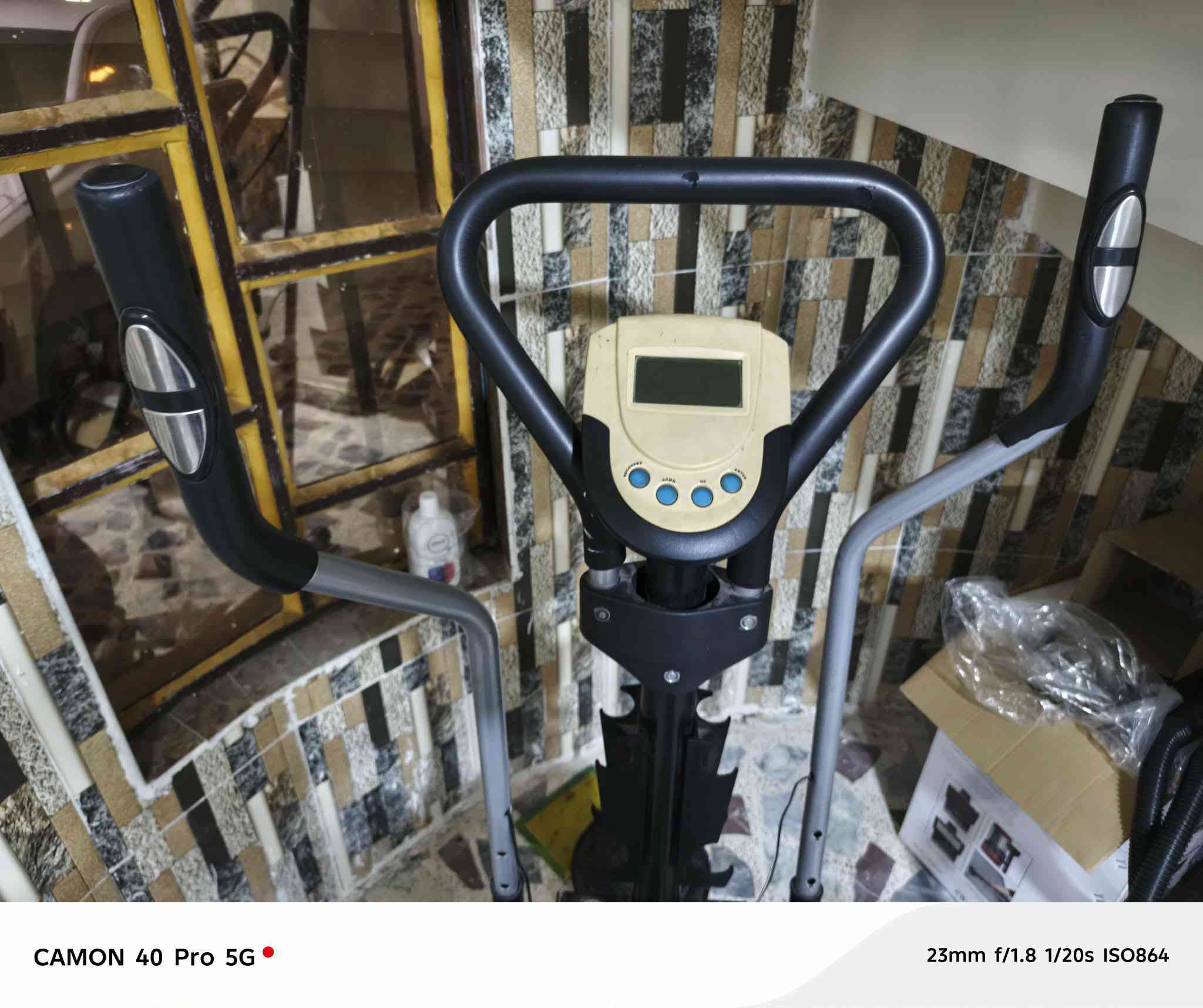 سلام عليكم جهاز مال رياضه ركض يحتوي ع عداد ركض سرعه سعره 100


**إذا كنت صاحب هذا الإعلان وتريد حذفه لأي سبب، رجاءا أرسل رسالة إلى الدعم الفني**