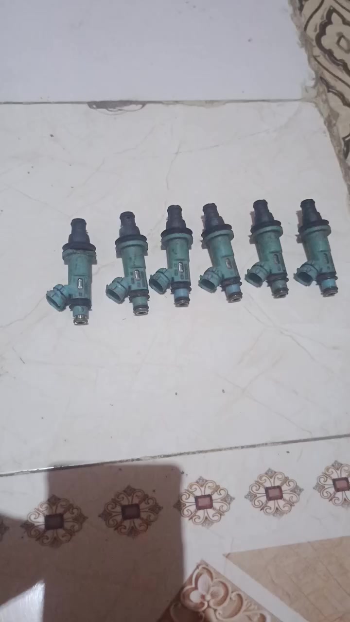 نوزلات البيع يمكن مال دسفور ريد نوزلات فيفيتي لو مال 3000 البيع لو مراوس بهذن العنده لا يقصر


**إذا كنت صاحب هذا الإعلان وتريد حذفه لأي سبب، رجاءا أرسل رسالة إلى الدعم الفني**