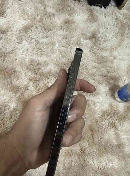 ايفون ١٣ برو فقط 
مبدل شاشه فقط 
اي خلل مابي كوله شغال 
السعر ٤٦٠ الف 
بغداد جسر ديالى 
***********
