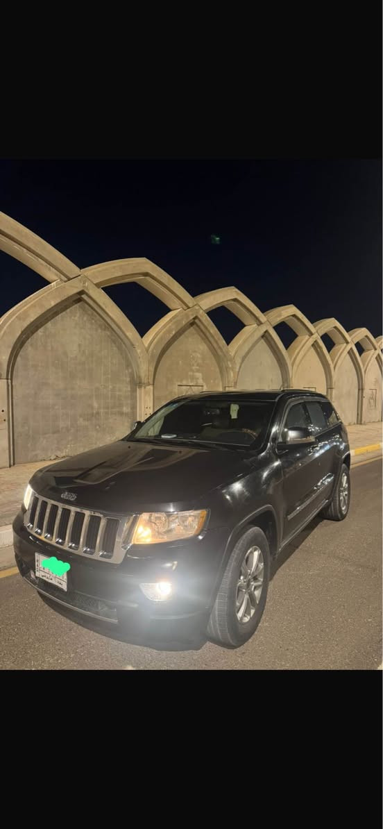 جيب ٢٠١٣ حادث باب وجاملغ  و٢ قطع ملاون بدون دواخل سعره ١٢٣ قفل بدون عملة ولا ربع رقم بغداد مكانه كربلاء *********** بدون مراوس فقط بيع لاريدو السيارة شراي اتصل علخط *********** كربلاء, العراق
