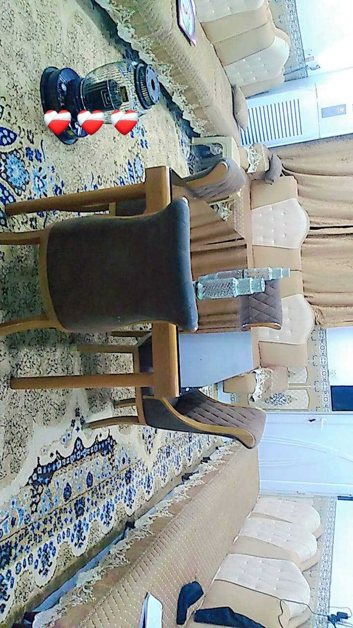 غراض للبيع ديوان 21مقعد جديد ميز طعام ويا اربعه كراسي جديد استفسار خاص او واتساب ***********
