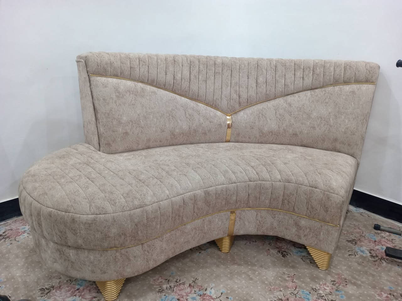 للبيع ميز بلازما 40
القنفه 150 قطعه وحده تفصال قويه وضخمه
العنوان البصره ابي الخصيب للاستفسار خاص...


**إذا كنت صاحب هذا الإعلان وتريد حذفه لأي سبب، رجاءا أرسل رسالة إلى الدعم الفني**