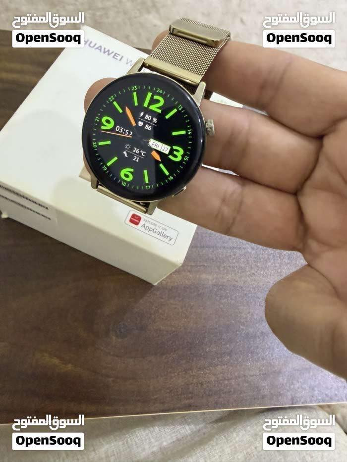 ساعه هواوي Gt3 إصدار فخم من الستانليس ستيل حجم 42 نظيفه جدا وتكدر تشوفه على اليوتيوب للبيع 250 الف وبيه مجال للشراي بصره ***********
