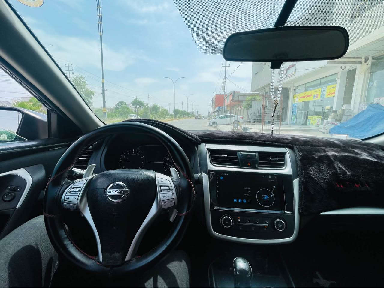 Nissan altima 2016.   ***********
3پارجه صبوغ كه ميك تحديل 
١٠$ غرامه اكر, نينوى
