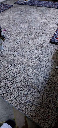 بيت للبيع مساحه ٣٢٤ خلف مصرف بغداد طابو صرف الاستفسار اكثر تصال عله رق...