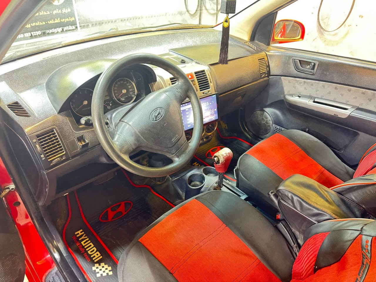 هونداي جيتز  سقف فتحة جامات كهربائي موديل 2005 كير أوتوماتيك حار بارد شغال سنوية  هزة فحص كله جديدة لغاية 2030 سيارة مابيها مصرف صبغ فقط جامرلخ خلفي 
***********/*********** أربيل, العراق
