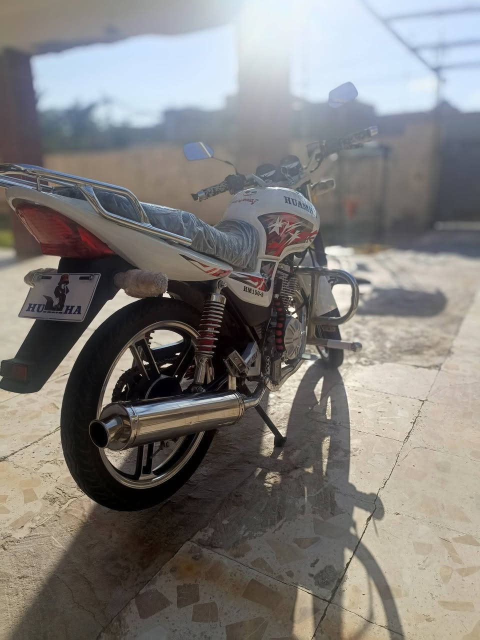 السلام وعليكم هيوشه للبيع الموطور مكفول من كلشي مكفول من التاير لتاير الموطور مكمرك وكامل اخو الجديد السعر مليون و50 وبي مجال الرقم ***********فقط واتساب
