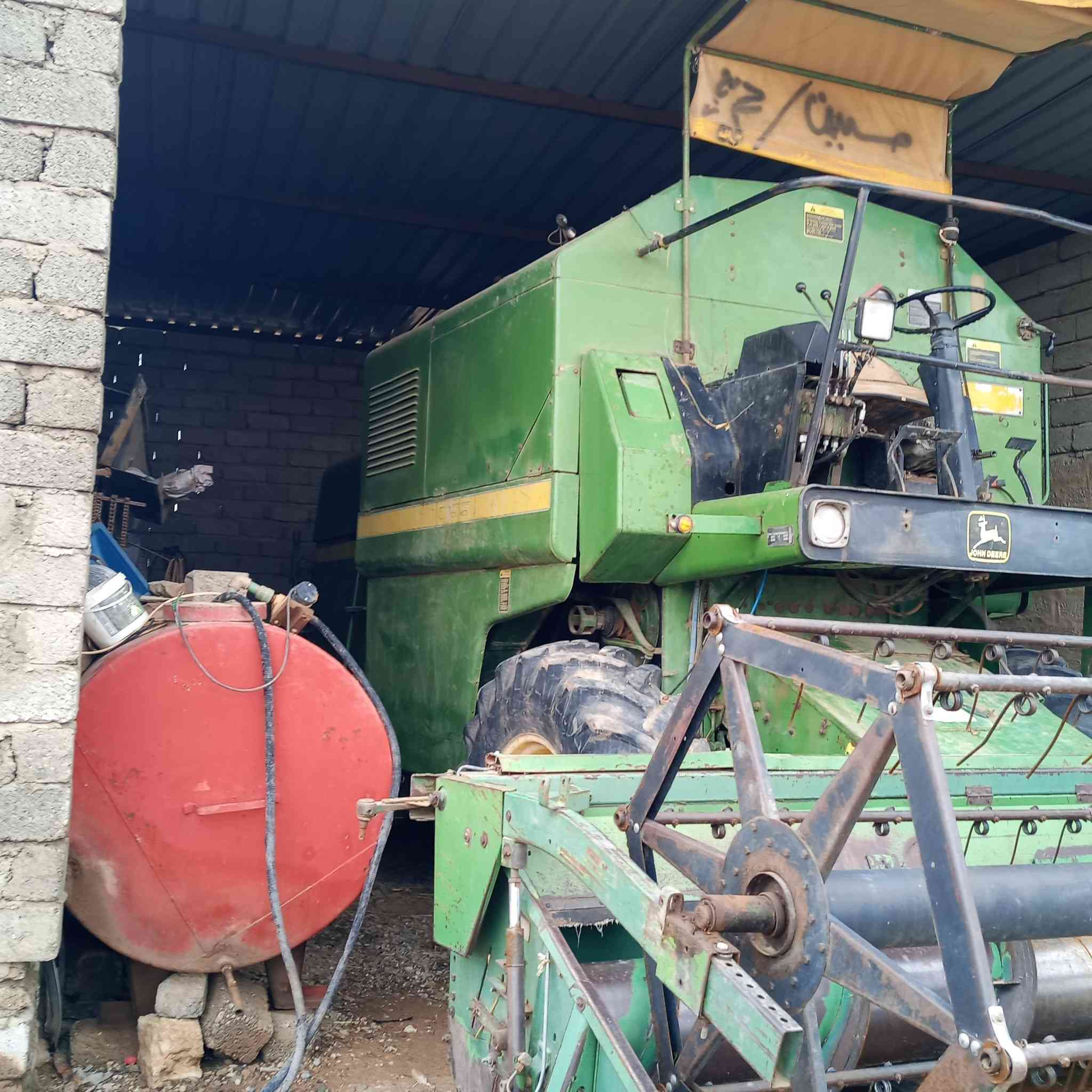 عندي دراسة جندير موديل 88 رقم صلاح الدين جاهز للبيع سعرها عل تصال ***********
