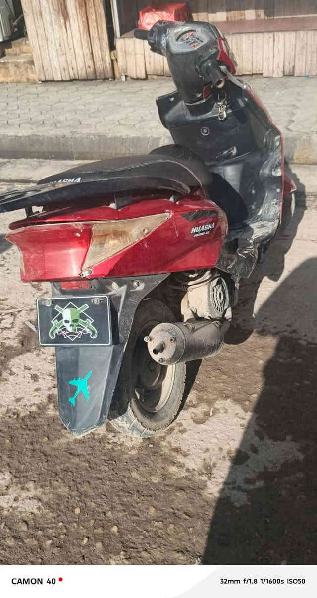 سلام عليكم دراجه سكنس ماليزي للبيع كامل نكره سلف نقص شوته بس سعر 400وبيه مجال عنون كوت داموك شارع عماره كاضم عبيد للستفسار الرقم ***********
